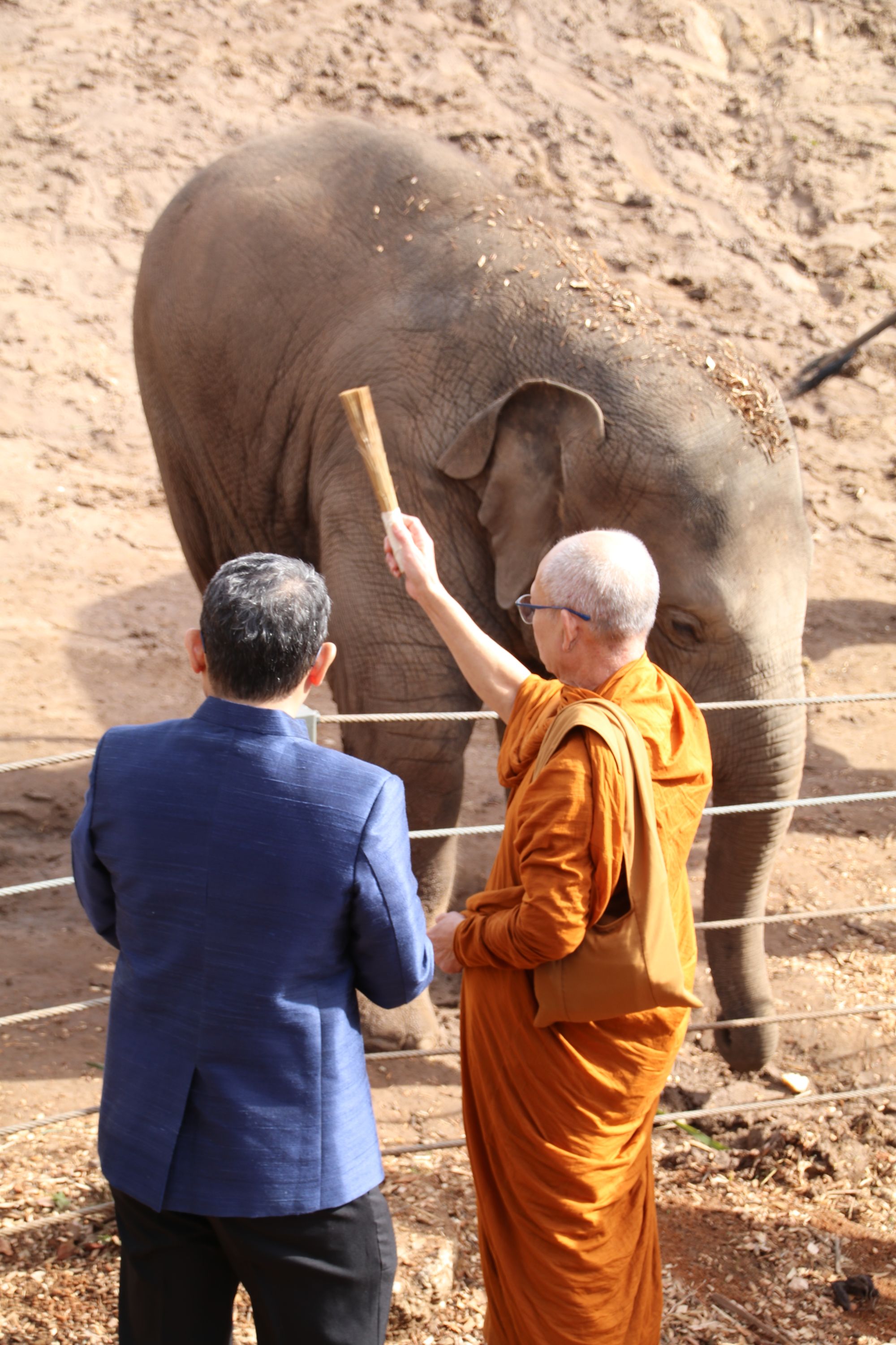 Thai Buddhist Monk blessing Sabai and Kanlaya with Thai Consul General