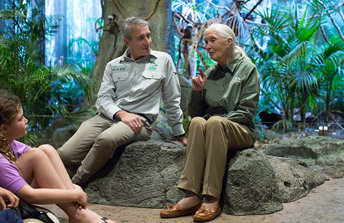 Dr. Jane Goodall inspires young audiences in Taronga’s immersive Rainforest classroom, with Taronga Conservation Society Australia CEO, Cameron Kerr 