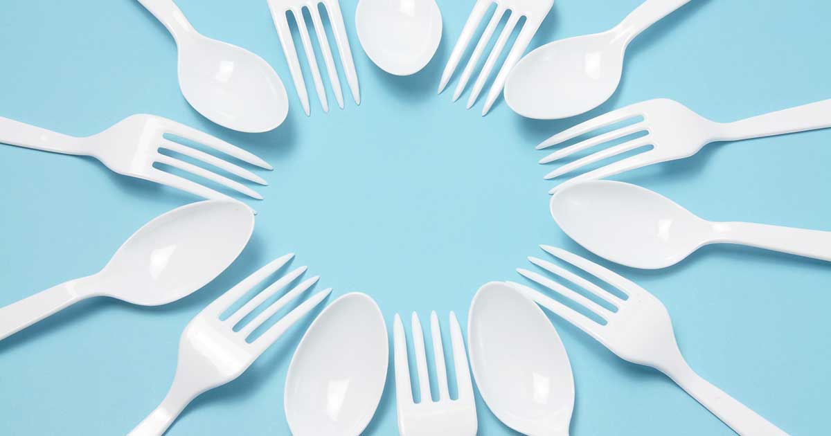 Plastic cutlery