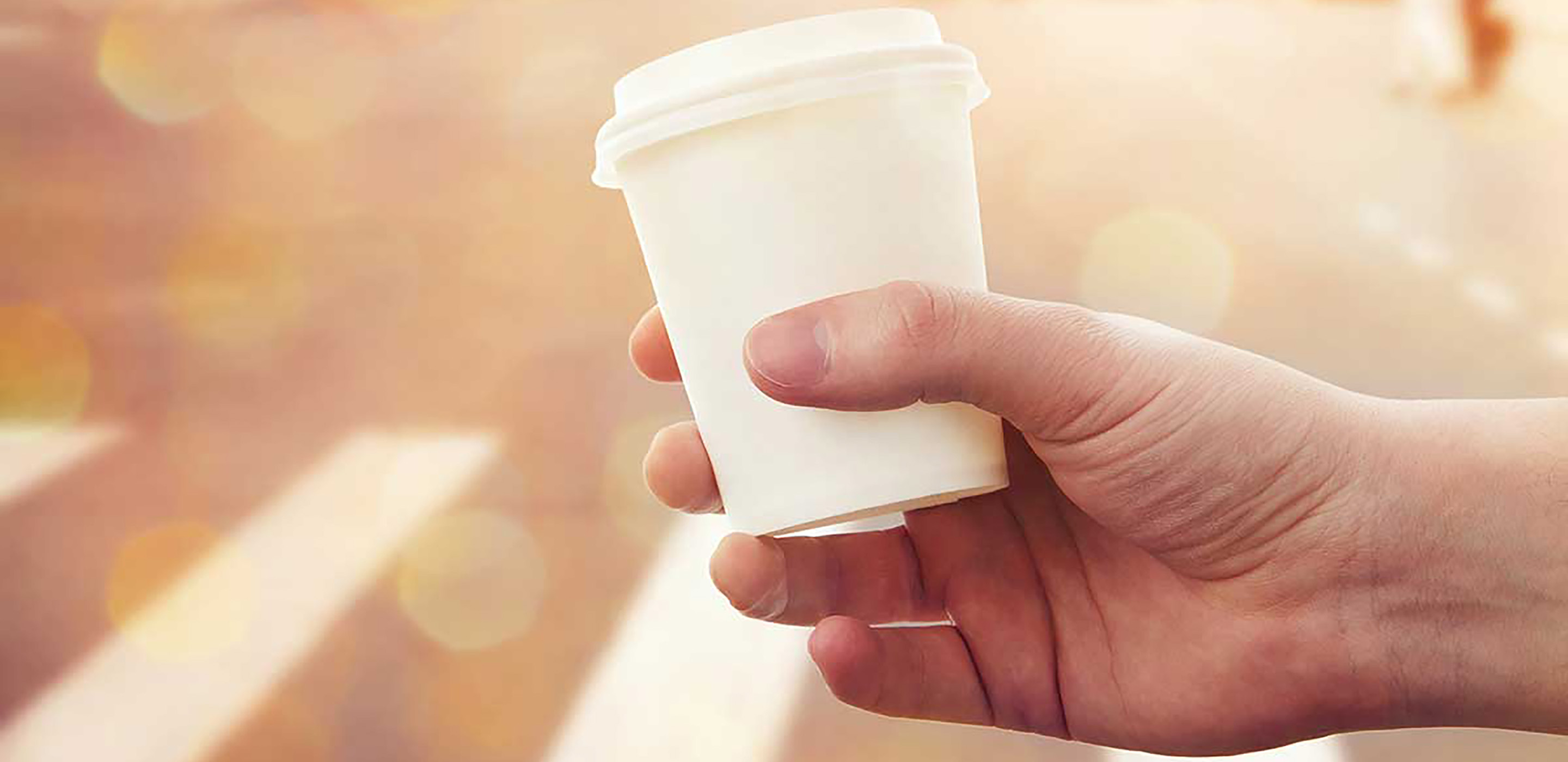 Takeaway coffee cup