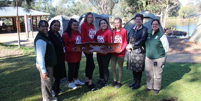 NSW Girls Academy visits Zoo