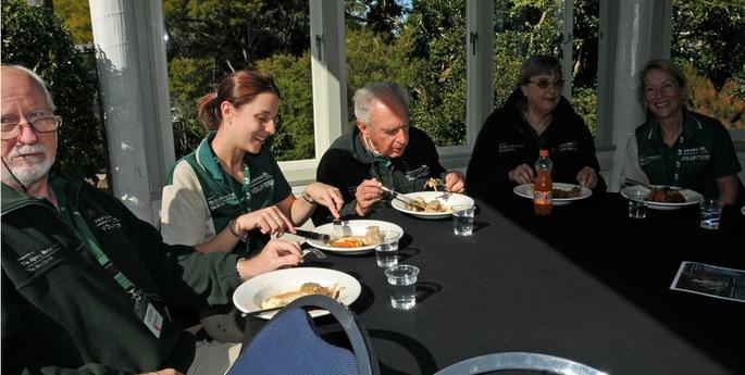 Zoo Takes Volunteers to Lunch for Volunteer Week